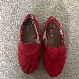 Toms shoes